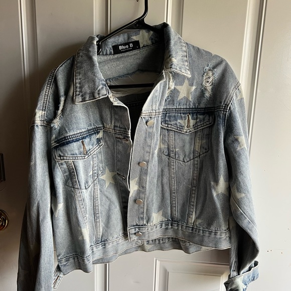 Jackets & Blazers - Star Cropped Jean Jacket